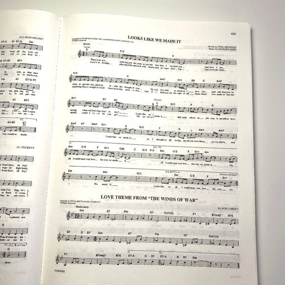 The Worlds Greatest Fakebook, Over 1200 Great Songs, by CPP/Belwin Inc. - Picture 5 of 6